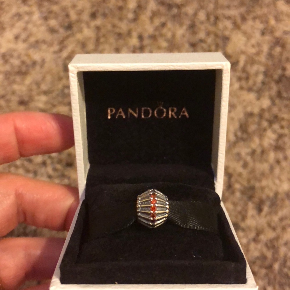 Pandora *RETIRED*Show Stopper Red S925 ALE Charm - Picture 3 of 6